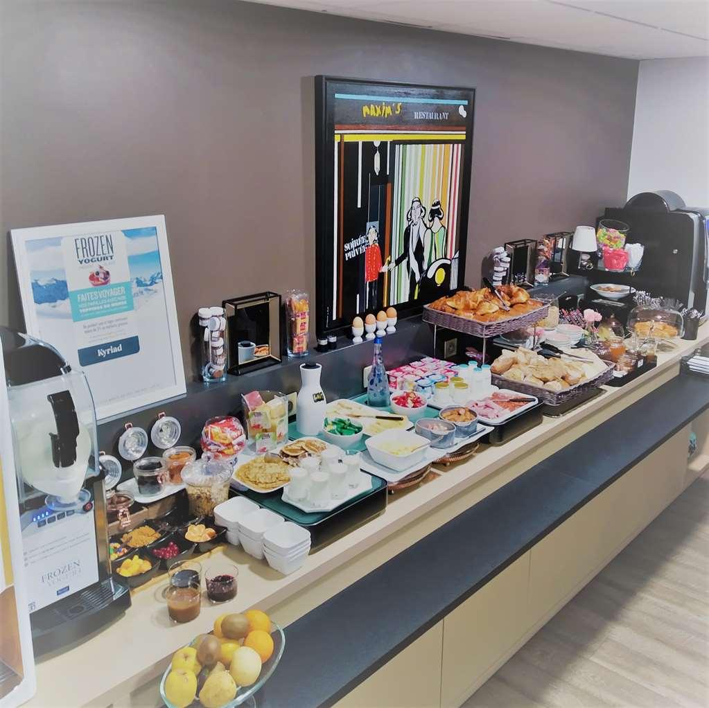 基利亚德西布里夫酒店 布里夫拉盖亚尔德 餐厅 照片